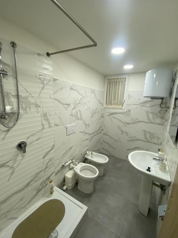 The Gate Apartment เนเปิลส์ ภายนอก รูปภาพ